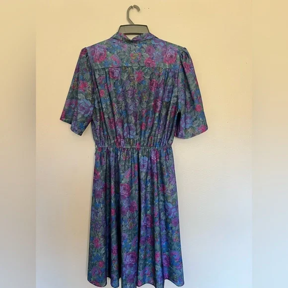 VINTAGE Purple and Blue Floral Midi Dress - Picture 4 of 4
